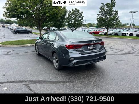 Certified 2024 Kia Forte LXS w/ LXS Technology Package FWD image 7