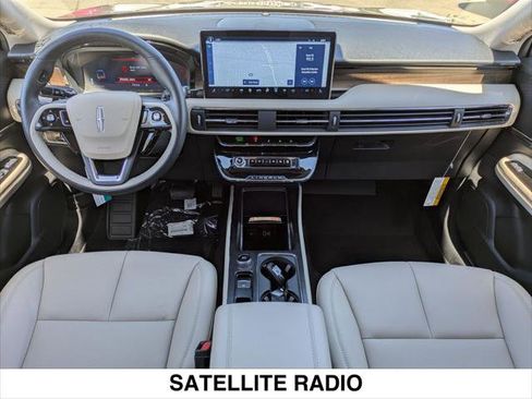 New 2025 Lincoln Corsair Grand Touring image 12