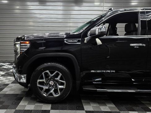 Used 2023 GMC Sierra 1500 SLT w/ SLT Premium Package AWD/4WD image 43