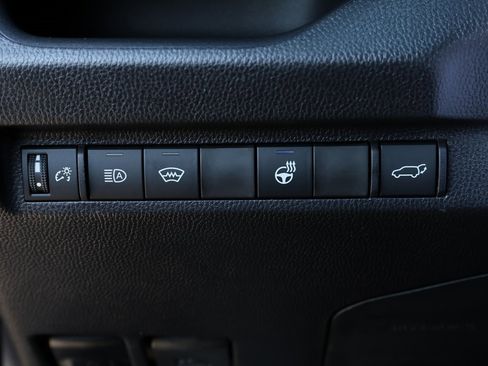 Certified 2025 Toyota RAV4 XLE image 20