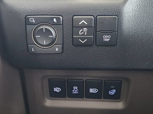 Used 2021 Lexus GX 460 Premium w/ Premium Plus Package AWD/4WD image 20