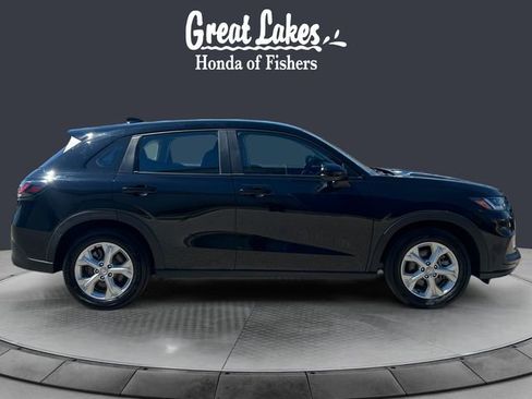 Used 2025 Honda HR-V LX image 6