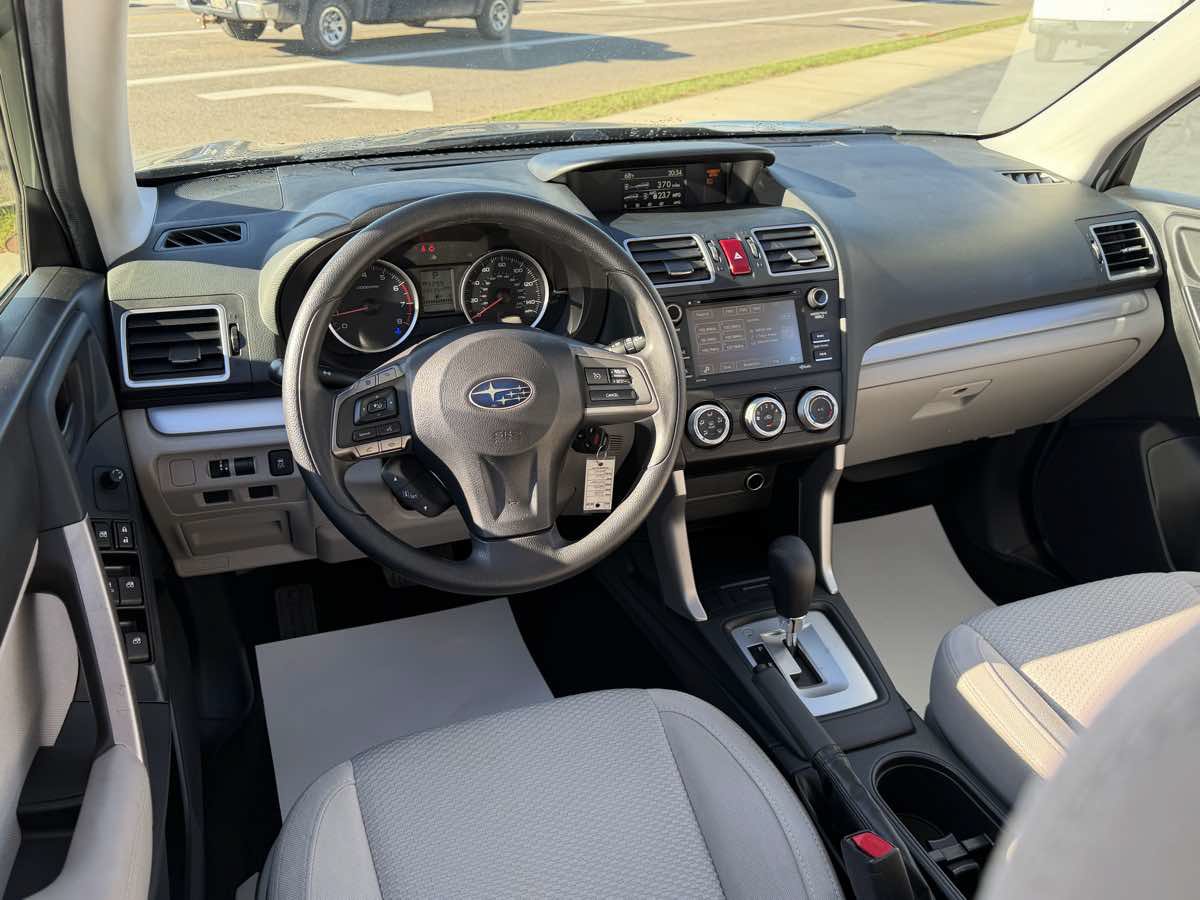 Used 2016 Subaru Forester 2.5i w/ Alloy Wheel Package AWD/4WD image 12