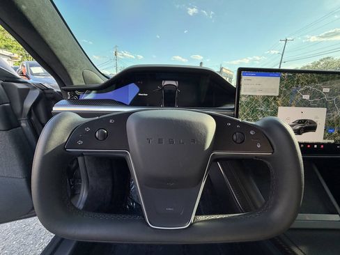 Used 2021 Tesla Model S Plaid AWD/4WD image 22