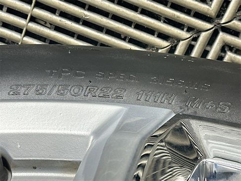 Used 2021 Chevrolet Suburban High Country w/ Premium Package image 34