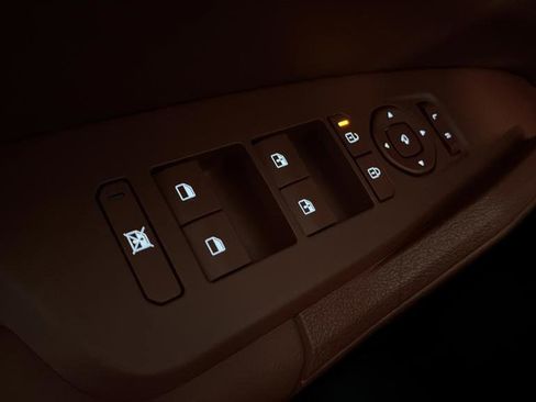 New 2026 Kia Sportage SX FWD image 32
