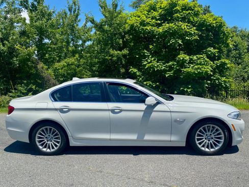 Used 2013 BMW 535i xDrive Sedan image 22