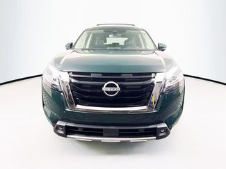Certified 2023 Nissan Pathfinder SL w/ Lighting Package (N92) video 2
