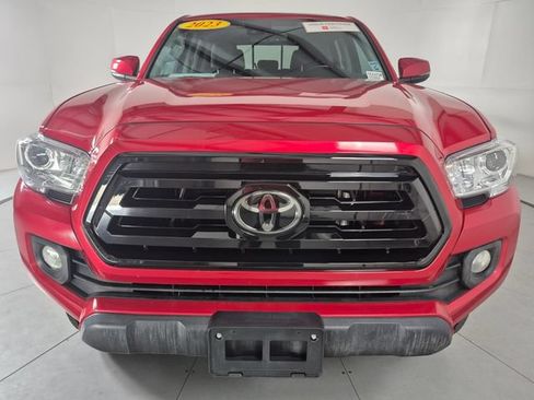 Certified 2023 Toyota Tacoma SR5 w/ Technology Package AWD/4WD image 7