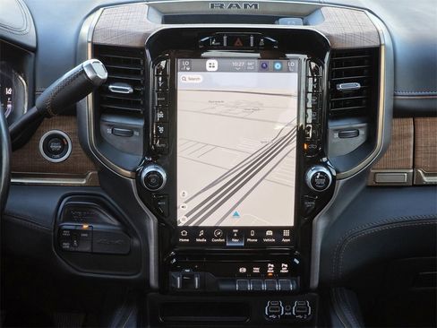 Used 2023 RAM 2500 Limited image 20