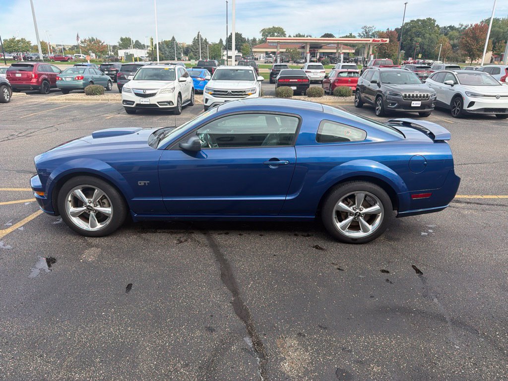 Used 2008 Ford Mustang GT RWD image 5