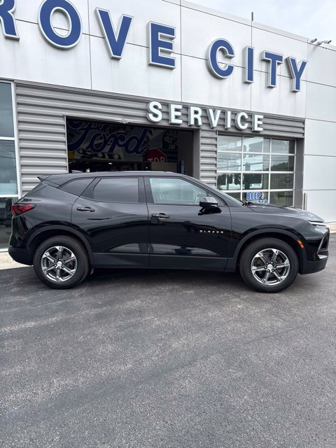 Used 2024 Chevrolet Blazer LT w/ LPO, Floor Liner Package FWD image 9