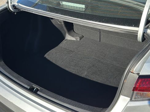 Certified 2025 Toyota Corolla LE image 39