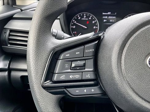 Used 2024 Subaru Crosstrek 2.0i Premium image 18