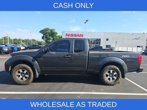 Used 2010 Nissan Frontier PRO-4X w/ Tow Hitch Pkg image 1