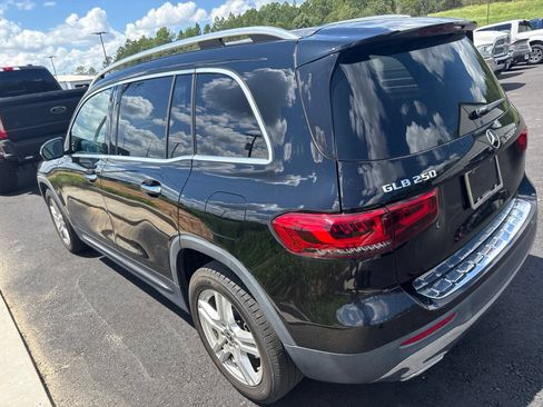 Used 2022 Mercedes-Benz GLB 250 image 6