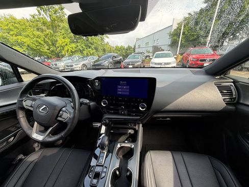 Used 2022 Lexus NX 450h+ F Sport w/ Vision Package AWD/4WD image 18