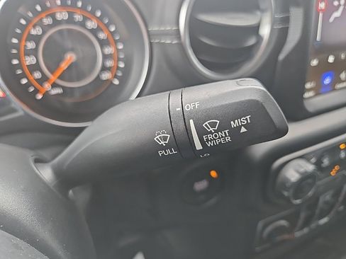 Used 2021 Jeep Gladiator Overland w/ Popular Equipment Package image 52