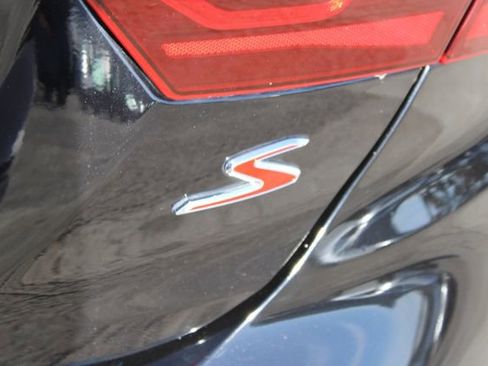 Used 2019 Kia Forte S w/ S Premium Package image 10