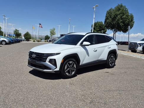Used 2025 Hyundai Tucson SEL AWD/4WD image 1