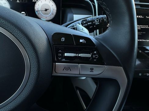 Certified 2023 Hyundai Tucson Limited image 27