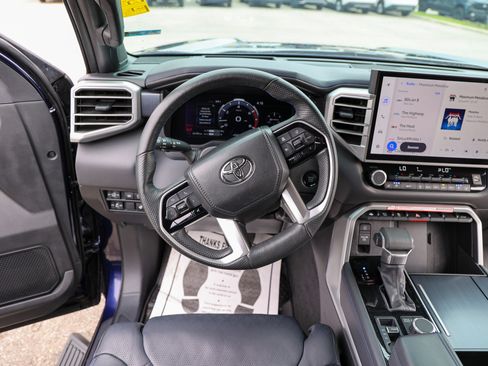 Used 2025 Toyota Tundra Platinum AWD/4WD image 52
