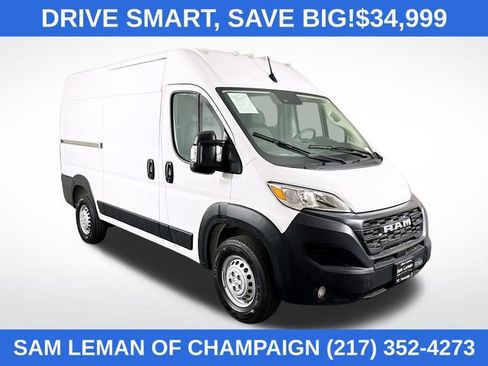 Used 2025 RAM ProMaster 2500 w/ Convenience Group image 1