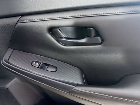 Used 2024 Nissan Sentra S FWD image 31