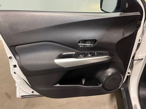 Used 2020 Nissan Kicks SV FWD image 20