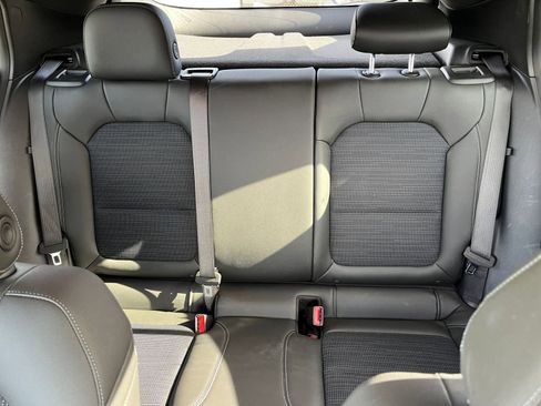 Used 2025 Buick Envista Preferred image 37