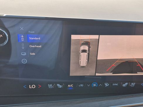 New 2026 Chevrolet Suburban High Country image 17