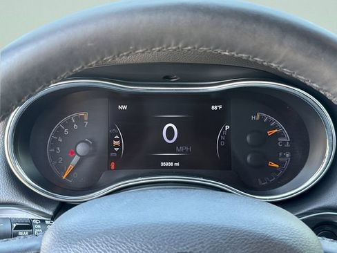 Used 2019 Jeep Grand Cherokee Limited RWD image 45