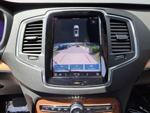 Used 2023 Volvo XC90 B6 Core image 23