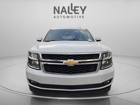 Used 2019 Chevrolet Suburban LT image 7