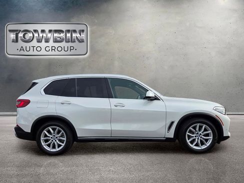 Used 2019 BMW X5 xDrive50i w/ Off-Road Package AWD/4WD image 3