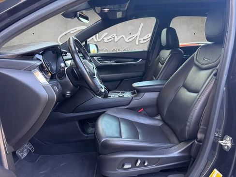 Used 2020 Cadillac XT5 Premium Luxury image 19