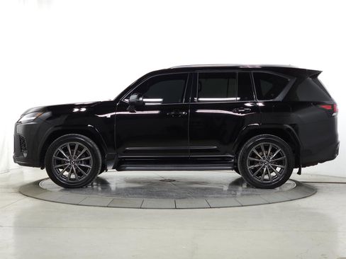Used 2024 Lexus LX 600 F Sport image 5