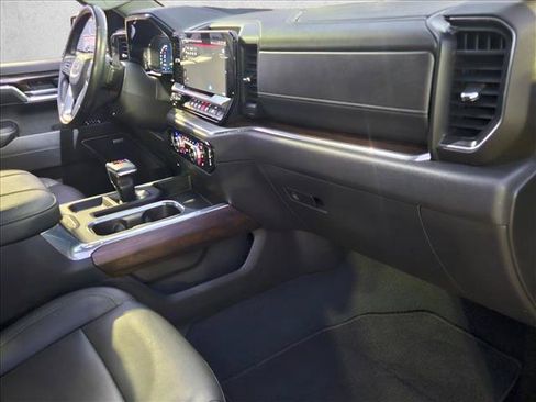 Used 2023 GMC Sierra 1500 SLT RWD image 22