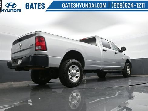 Used 2017 RAM 3500 Tradesman w/ Popular Equipment Group image 29