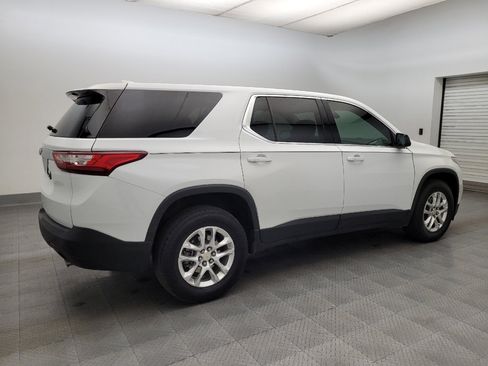 Used 2020 Chevrolet Traverse LS image 10
