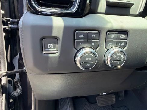 Used 2024 GMC Sierra 1500 Denali w/ Denali Reserve Package AWD/4WD image 21