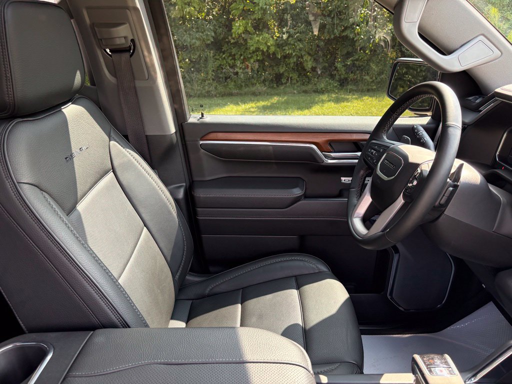 Used 2023 GMC Sierra 1500 Denali w/ Denali Reserve Package AWD/4WD image 47