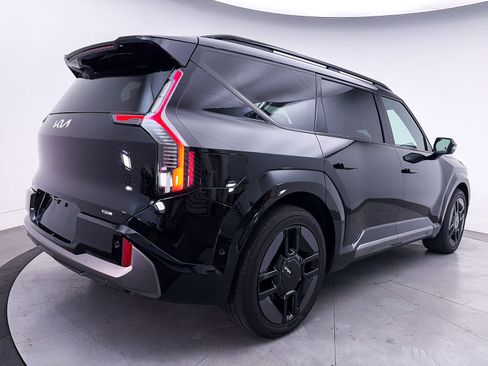 Used 2026 Kia EV9 GT-Line AWD/4WD image 17