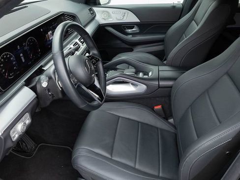 Certified 2025 Mercedes-Benz GLS 450 4MATIC image 2