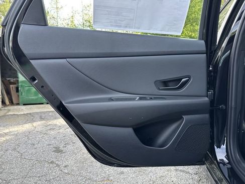New 2026 Hyundai Elantra SEL Sport Premium FWD image 21