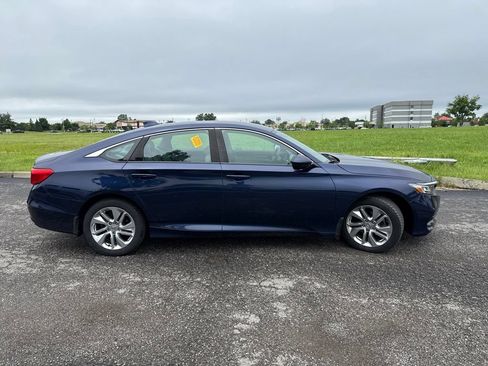 Used 2019 Honda Accord LX image 11