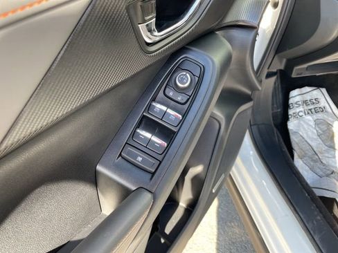 Used 2025 Subaru Crosstrek 2.5i Limited w/ Popular Package #4A image 24