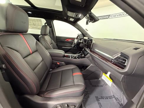 New 2026 Chevrolet Traverse RS AWD/4WD image 18