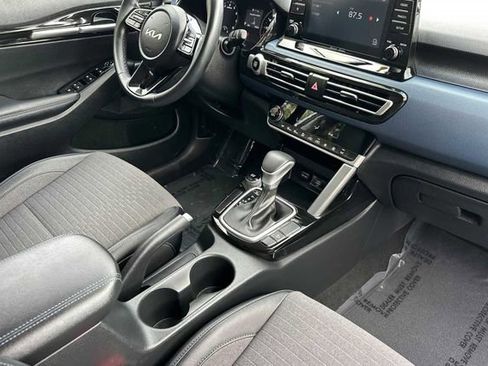 Used 2023 Kia Seltos S image 14