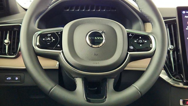 New 2026 Volvo XC90 T8 Plus w/ Protection Package AWD/4WD image 24